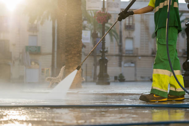 Why Choose Our Certified Pressure Washing Experts for Your Project Needs in Narragansett Pier, RI?