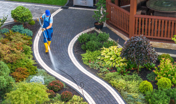 Best Local Pressure Washing Services  in Narragansett Pier, RI